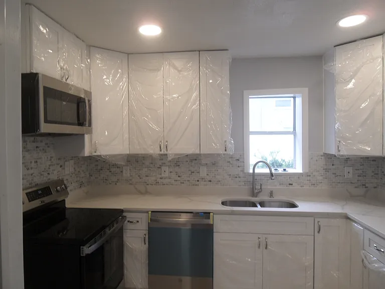 1600 Roosevelt Ave — Photo 7