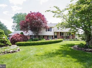 749 Headquarters Rd, Ottsville, PA 18942