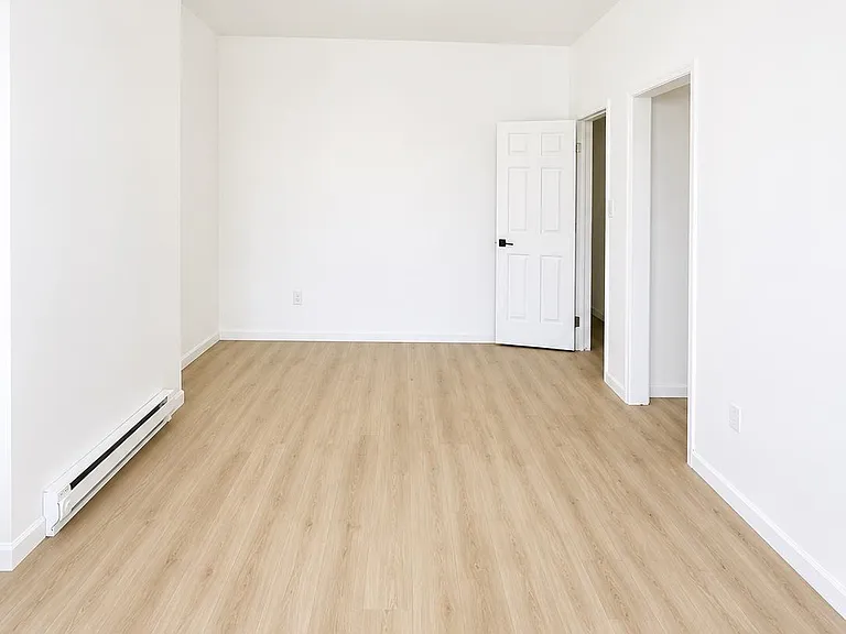 519 Mercer St #1 — Photo 8