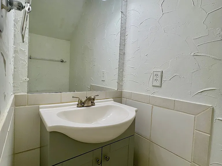 10417 Ravenbrook Ln — Photo 14