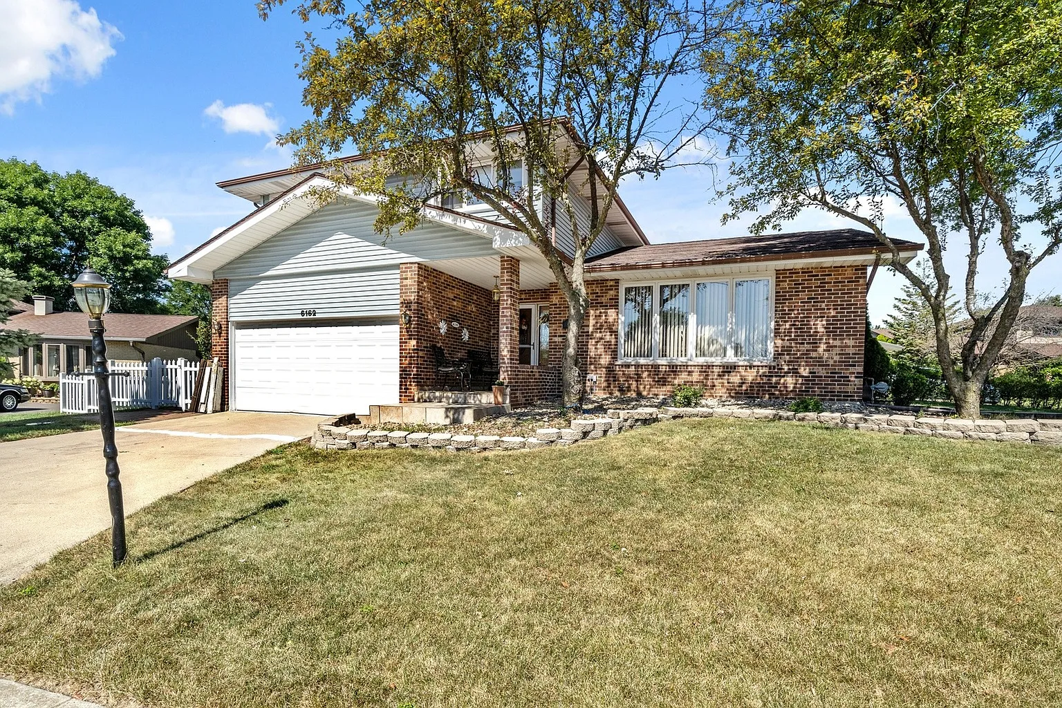 6162 Heron Dr photo 1