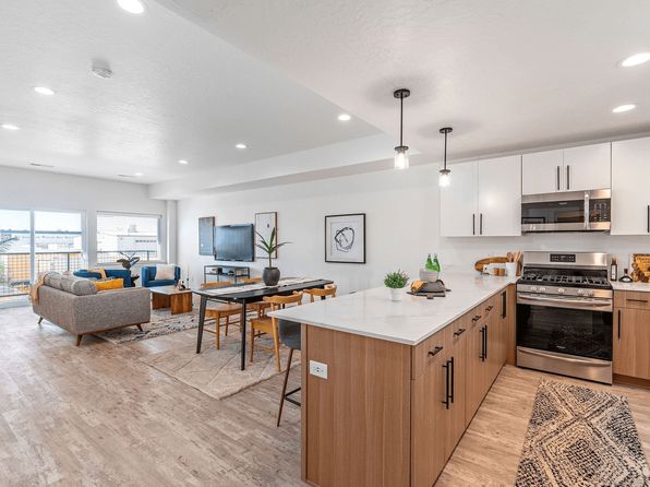 1750 W 1700 S APT 104