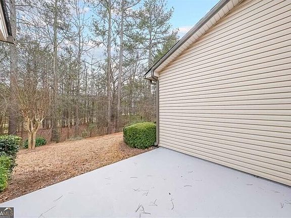 4th image of 3916 Abbott Way #2