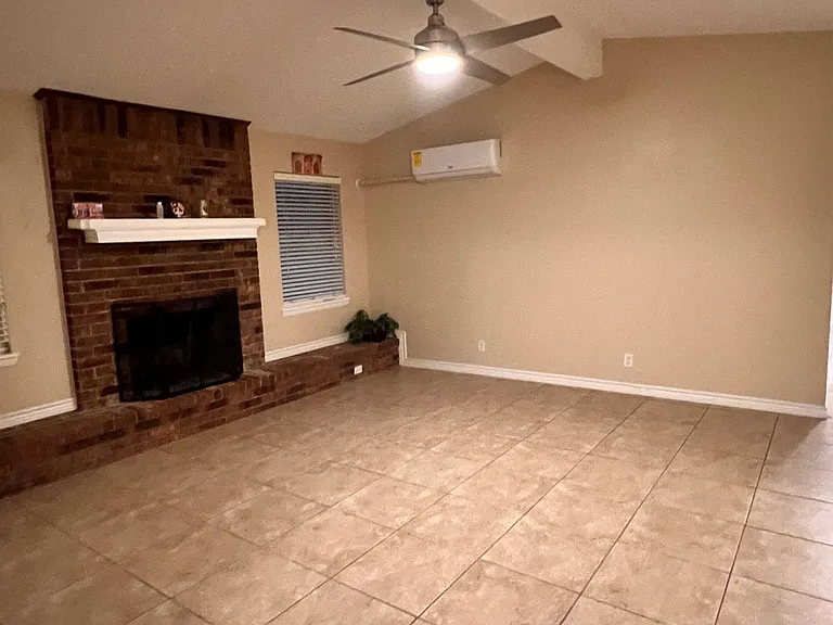 27803 Calvert Rd — Photo 3
