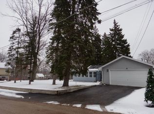 27545 W Stonegate Dr, Spring Grove, IL 60081