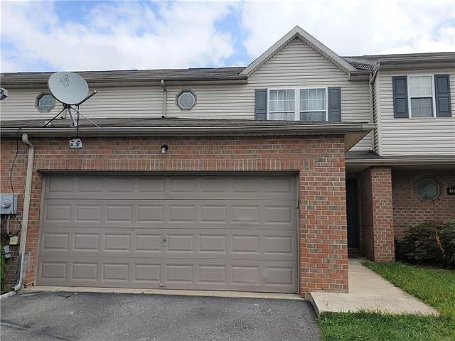 1st image of 2580 Gillian Ln