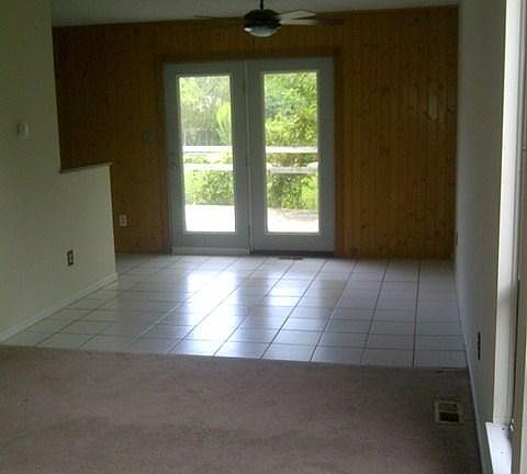 2nd image of 9307 Kingsboro Cir