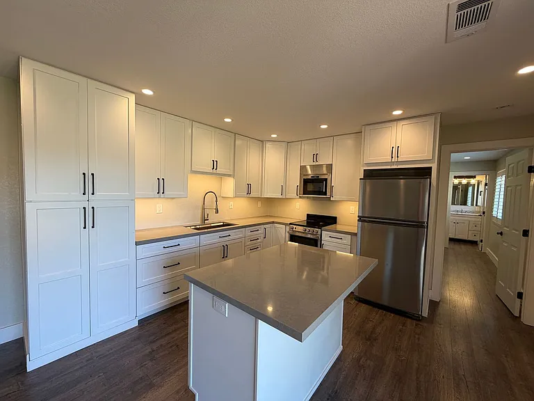 1220 Monte Vista Ct #B — Photo 14