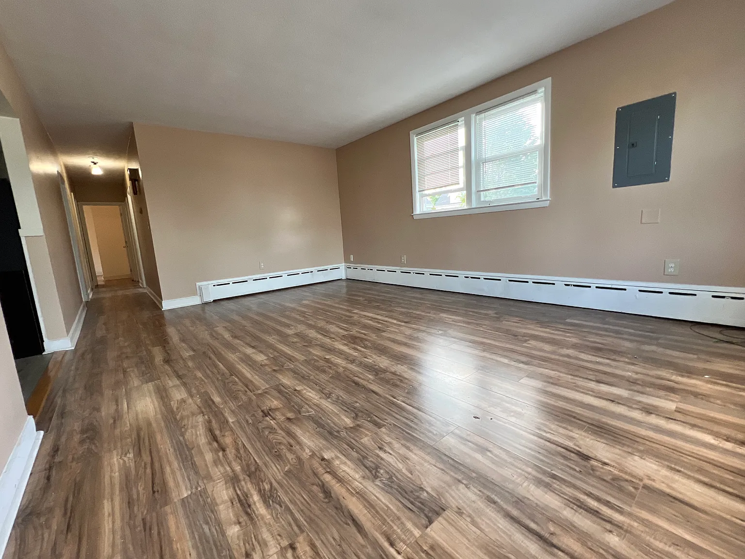 35 Hancock Ave — Photo 3