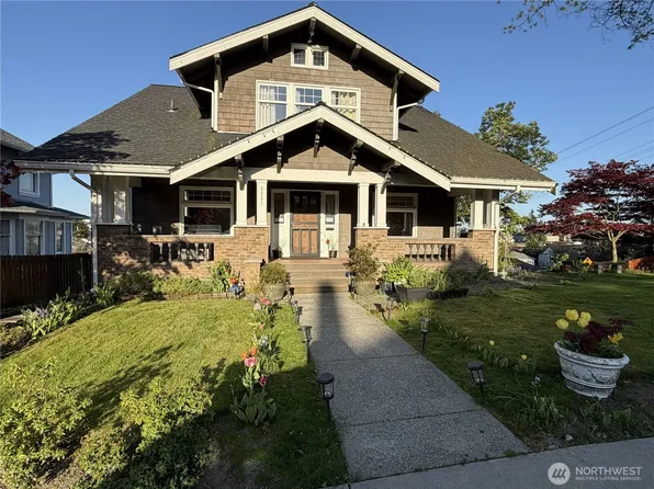 3231 Grand Avenue, Everett, WA 98201