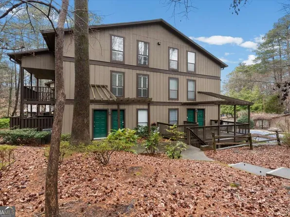 3891 Cedar Cir, Tucker, GA 30084