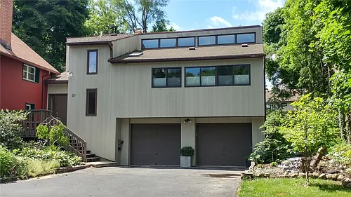 27 Hoyt Pl Photo 1