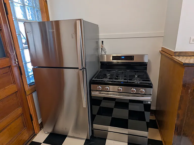 3546 N Meade Ave #2 — Photo 12