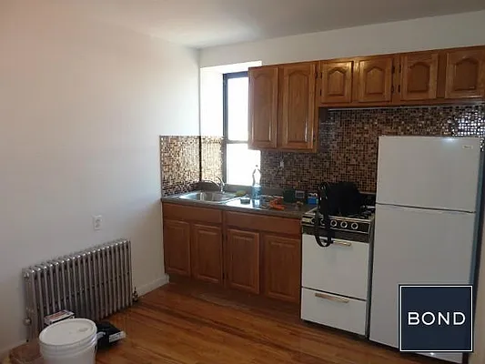 Rented by Bond New York | media 24