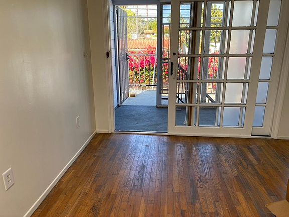 2nd image of 1519 S Robertson Blvd
