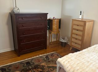 517 Prairie Ave APT 3, Downers Grove, IL 60515