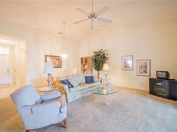 5th image of 1029 McDaniel St
