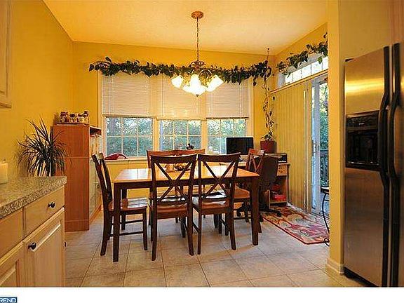 Breakfast Room