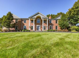 1766 Clover Dr, Inverness, IL 60067