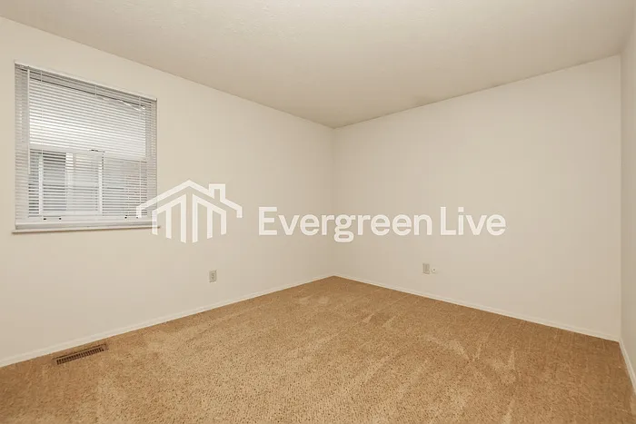 8223 Mount Charles Dr — Photo 9