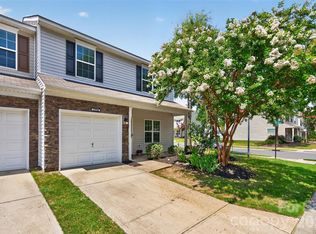 13904 Singleleaf Ln, Charlotte, NC 28278