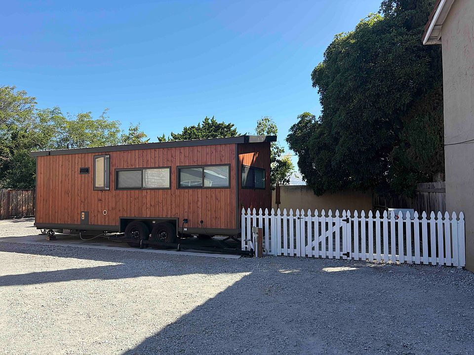 1st image of 1496 Hearthstone Dr #A