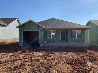 637 Cherry Blossom Rd, Bowling Green, KY 42101