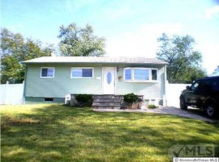 25 Hummel Dr, South Toms River, NJ 08757