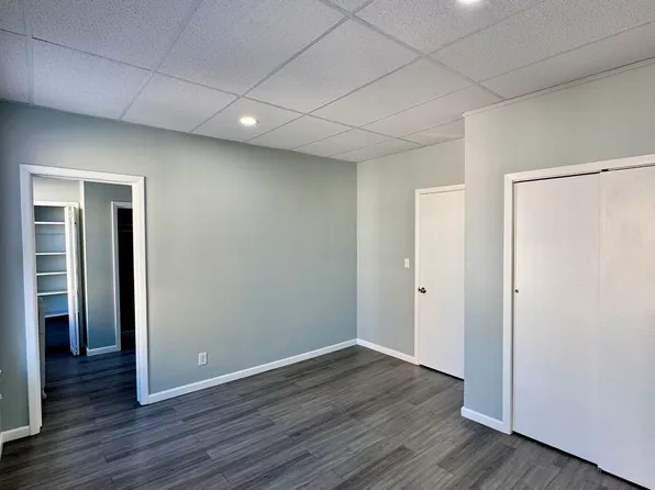 511 40th Street image 8 of 9