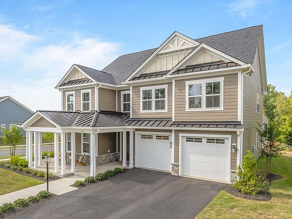 2nd image of 1805 Fowler St