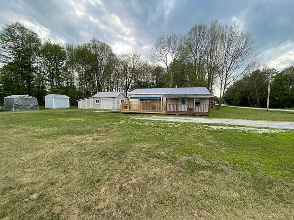 111 Beebe Rd, Alburg, VT 05488