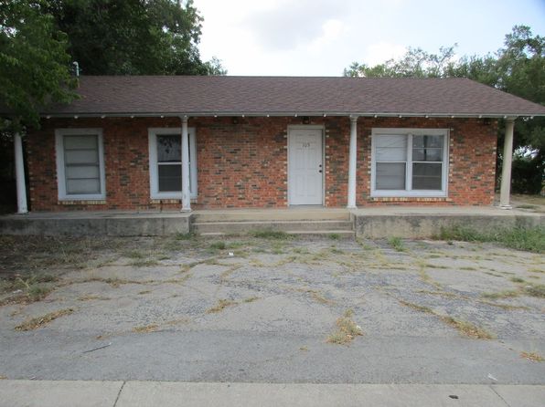 105 W Avenue A