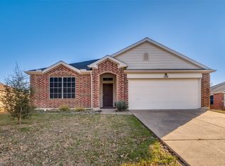 1520 Lakeside Dr, Glenn Heights, TX 75154