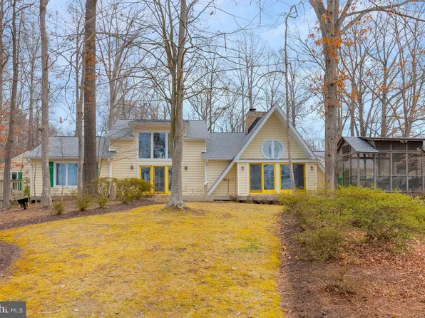 57 Oak Hl, Louisa, VA 23093