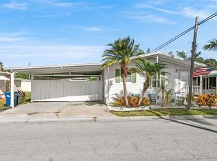 1009 49th Ave W, Bradenton, FL 34207