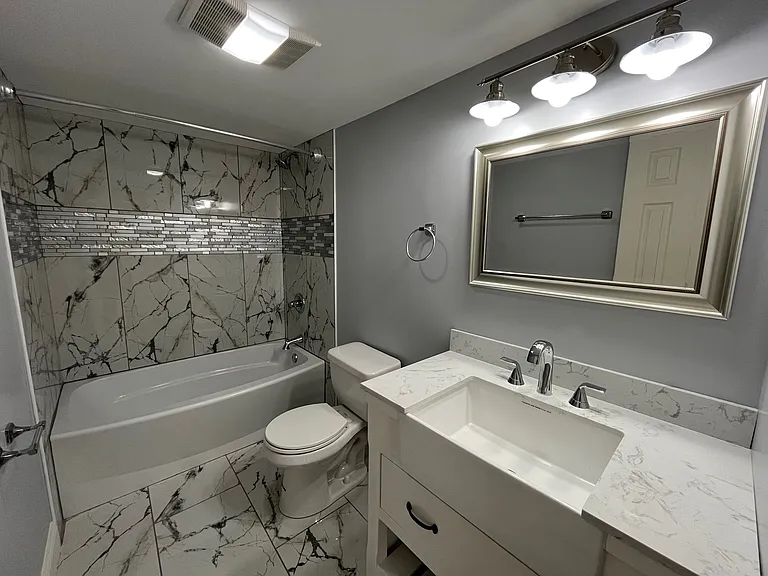 5620 Rippey St #301 — Photo 12
