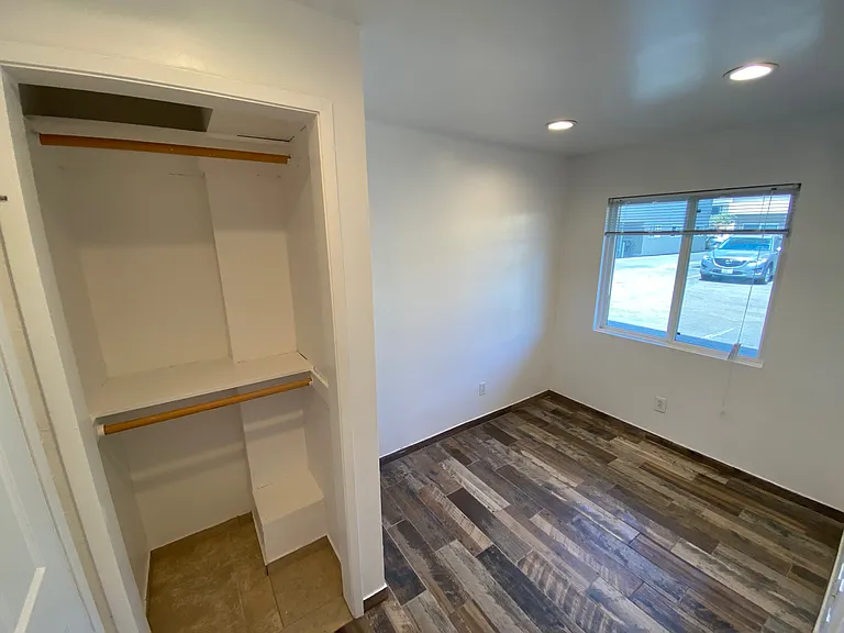 6518 El Nido Ln #2 — Photo 8