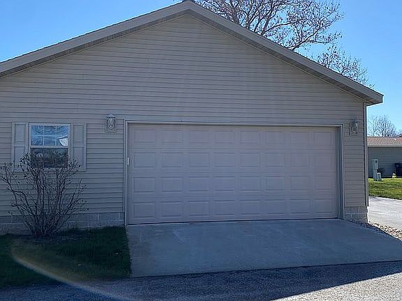 2nd image of 8 Kenneally Blvd