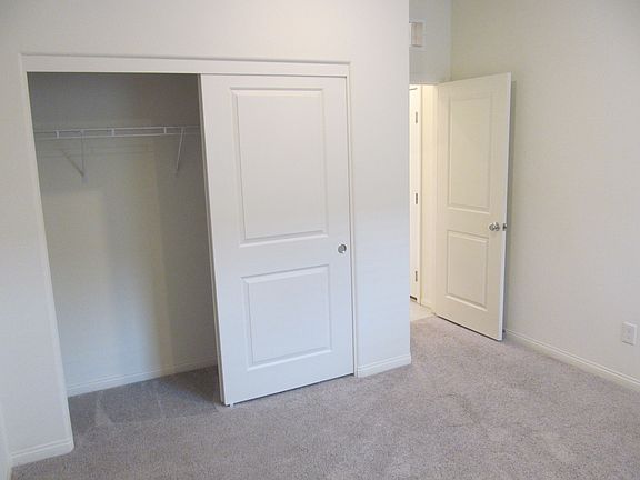 4th image of 4116 Golden Fleece Ave