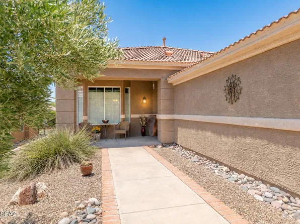 13575 N Holly Grape Dr, Marana, AZ 85658
