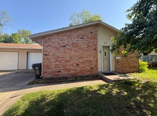 615 E Colorado Ave #A, Urbana, IL 61801