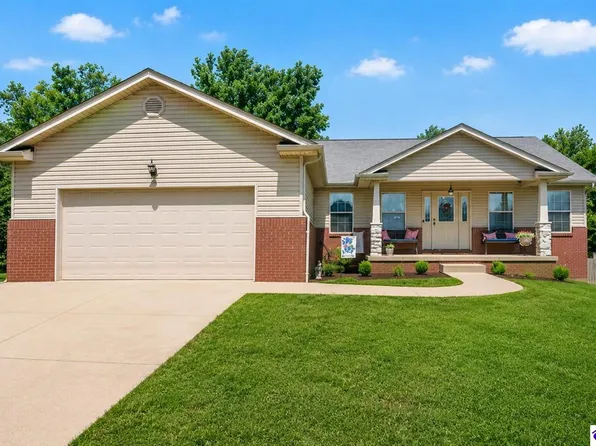 116 Vineland Place Dr, Vine Grove, KY 40175