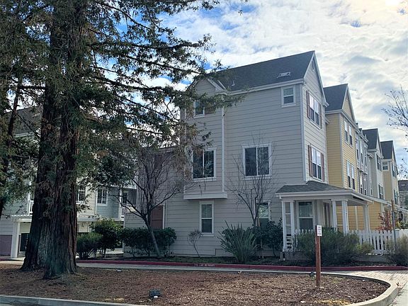 4th image of 10074 Imperial Ave