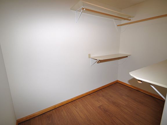 5th image of 5748 Bennie Ln