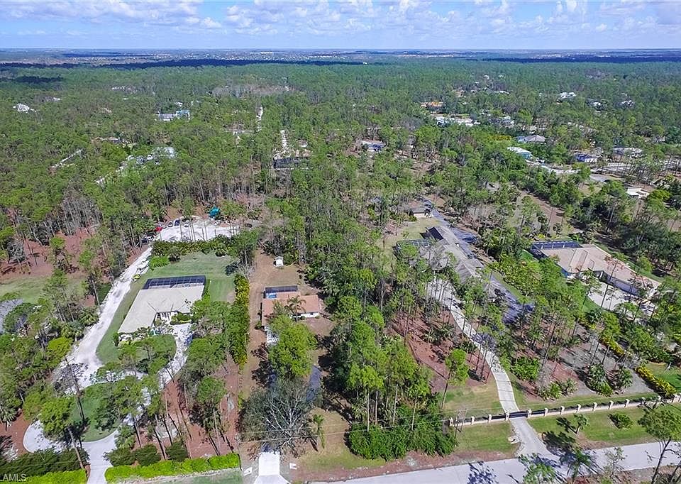 1st image of 4847 Palmetto Woods Dr