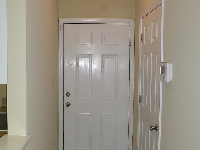 7024 Reagan Cir — Photo 11