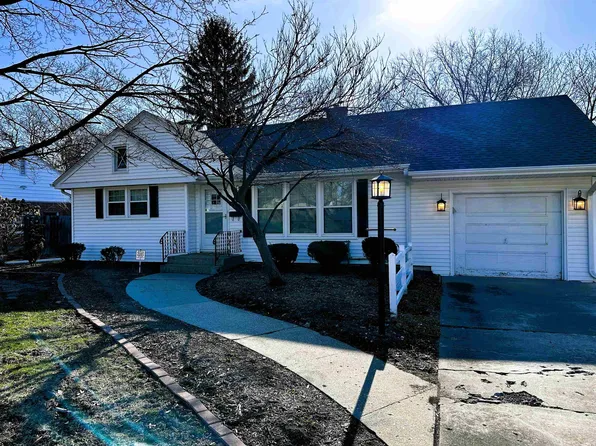 116 Calvin Park South Blvd, Rockford, IL 61108