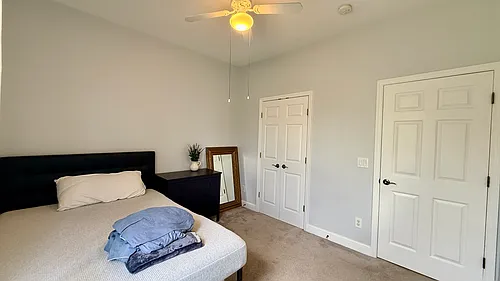 427 Tierra Verde Ln Photo 1