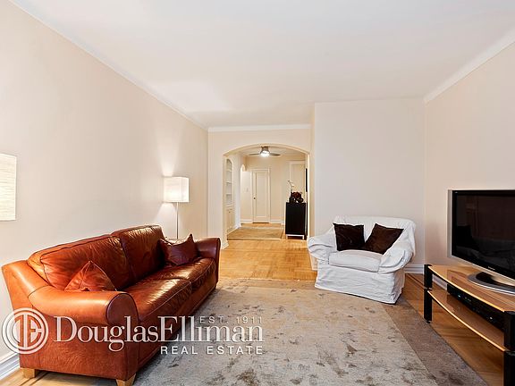 5th image of 40 Prospect Park W APT 5H