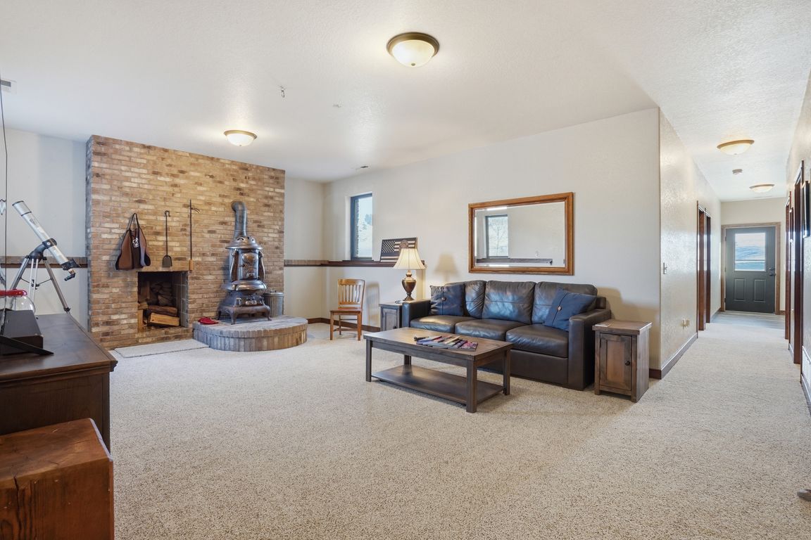 next background image